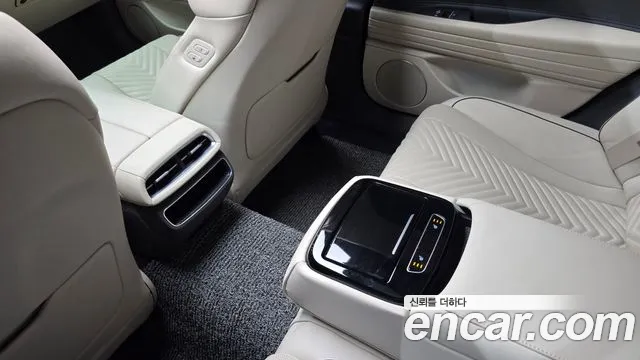 Genesis G80 RG3 — Фото автомобиля 30