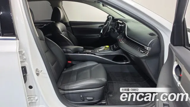 Hyundai Grandeur Grandeur (New) — Фото автомобиля 16