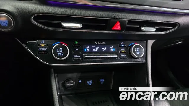 Hyundai Sonata — Фото автомобиля 17