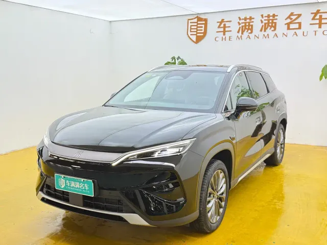 Фотография автомобиля — BYD Song Ultra
