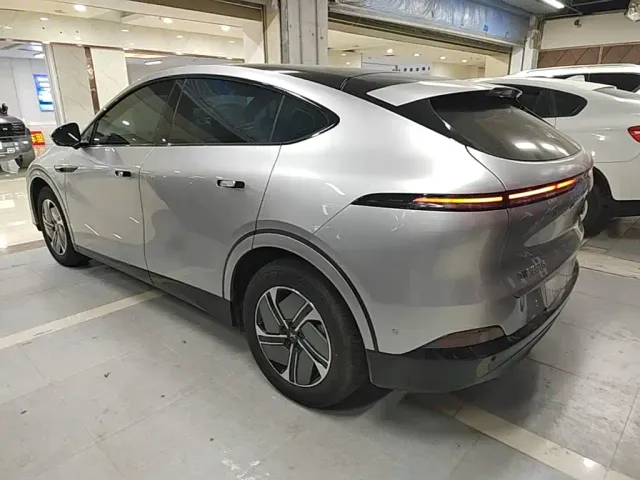 Xpeng G6 — Фото автомобиля 4