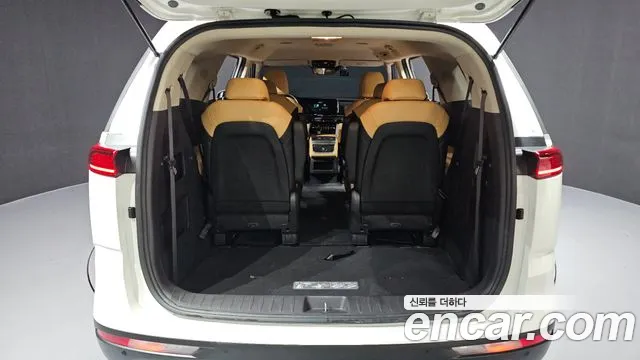 Kia Canival Carnival 4 поколение Дизель 9 мест Prestige — Фото автомобиля 19