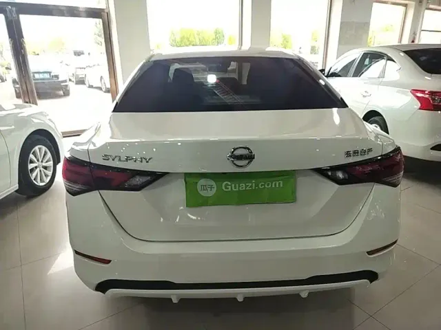 Nissan Sylphy — Фото автомобиля 5