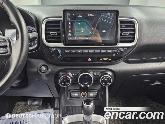 Hyundai Venue — Фото автомобиля 14