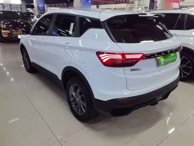 Geely Binyue — Фото автомобиля 4