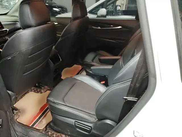 Maxus G50 — Фото автомобиля 16