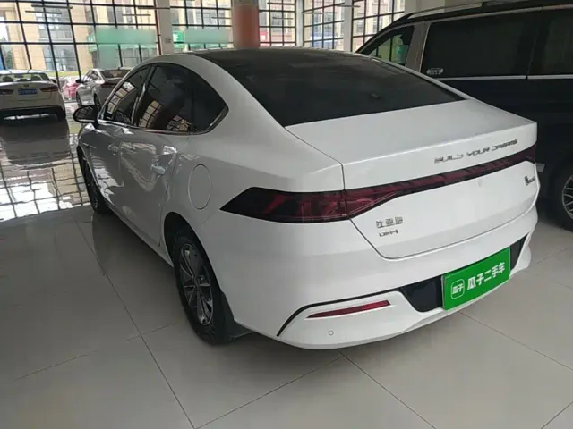 BYD Qin PLUS — Фото автомобиля 4