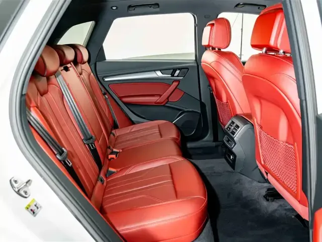 Audi Audi Q5L 2024 Model 40 TFSI Luxury Dynamic — Фото автомобиля 20