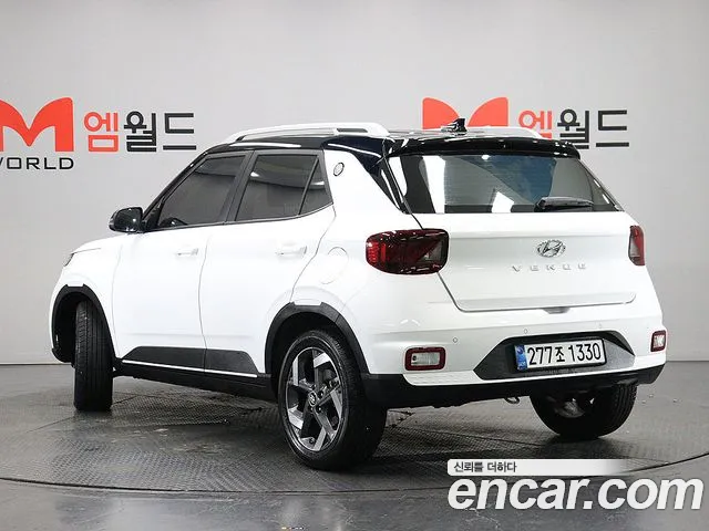 Hyundai Venue — Фото автомобиля 4