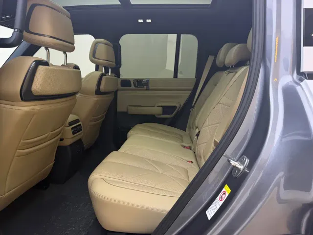 BYD FangChengBao Leopard 5 — Фото автомобиля 6