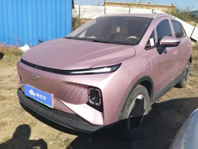 Фотография автомобиля — Geely Geometry E Firefly
