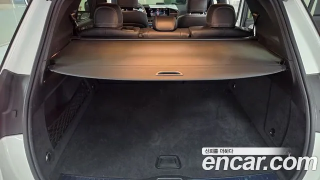Mercedes-Benz GLE-Class — Фото автомобиля 11