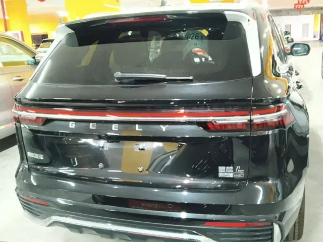 Geely Xingyue L — Фото автомобиля 5