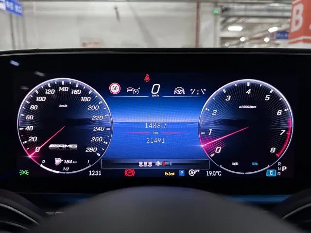Mercedes-Benz GLE-Class AMG — Фото автомобиля 4