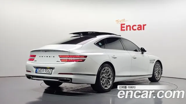 Genesis G80 RG3 — Фото автомобиля 2