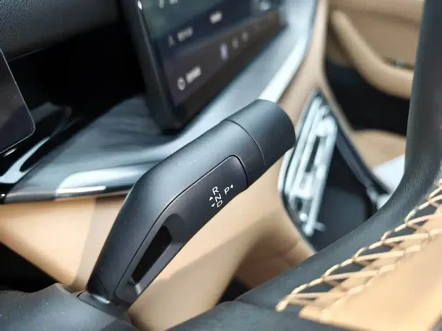 Geely Galaxy Stellar 6 — Фото автомобиля 13