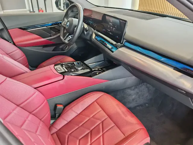 BMW i5 — Фото автомобиля 20
