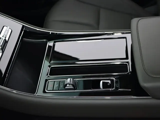 Lincoln Aviator 2024 3.0T V6 AWD Elegance 6-Seater — Фото автомобиля 12