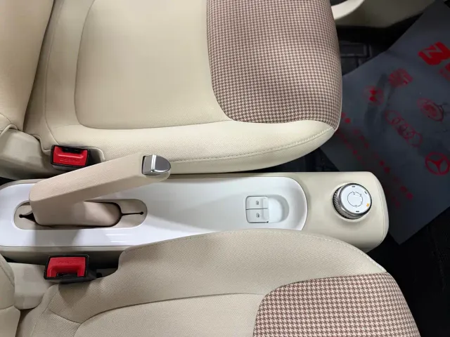 Wuling Hongguang Mini EV — Фото автомобиля 11