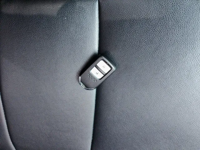 Honda Fit — Фото автомобиля 11