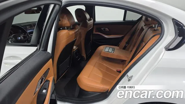 BMW 3 Series G20 — Фото автомобиля 16