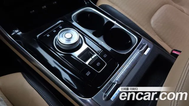 Kia Canival Carnival 4 поколение Бензин 7 мест Noblesse — Фото автомобиля 9