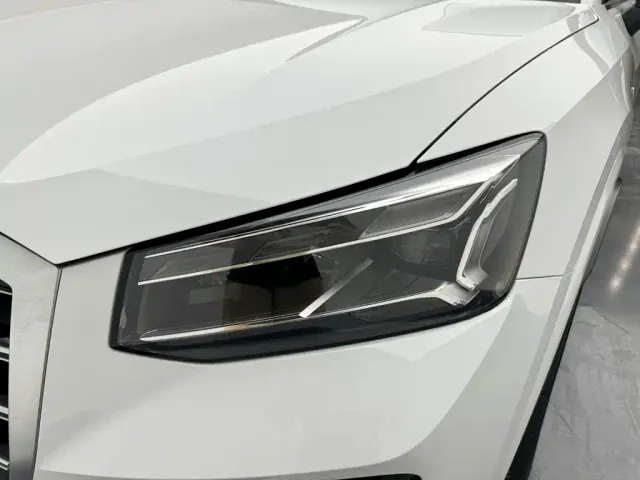 Audi Q2L — Фото автомобиля 22