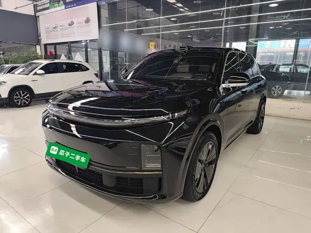 Фотография автомобиля — Li Auto L7