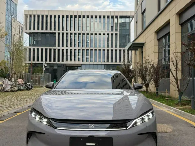 BYD Han — Фото автомобиля 2