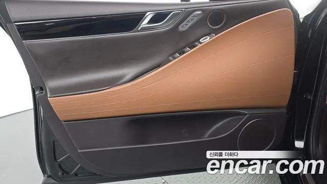 Genesis G80 RG3 — Фото автомобиля 13