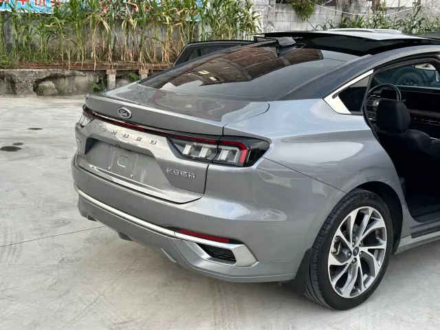 Ford Mondeo — Фото автомобиля 19