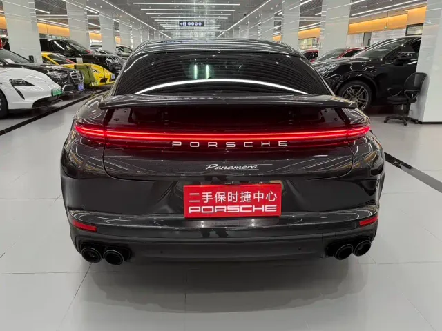 Porsche Panamera — Фото автомобиля 5