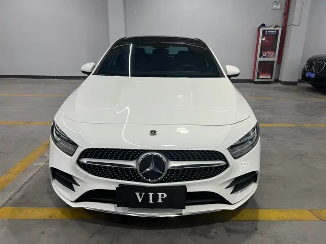 Mercedes-Benz A-Class — Фото автомобиля 2