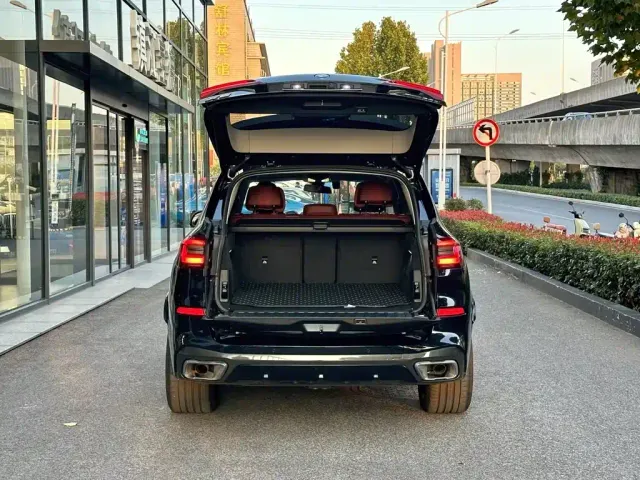 BMW X5 — Фото автомобиля 13