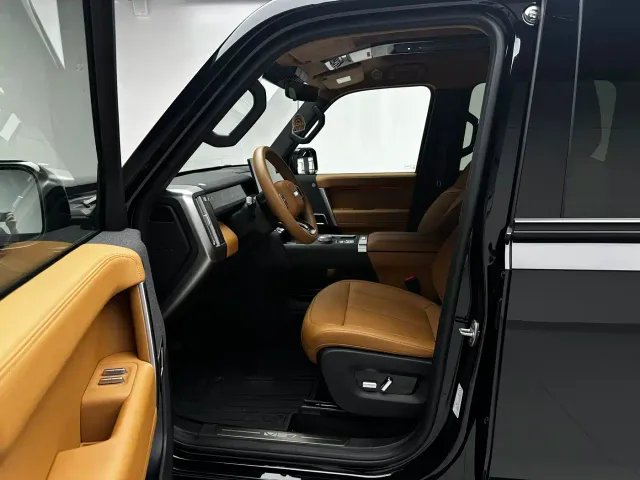 iCAR V27 — Фото автомобиля 9