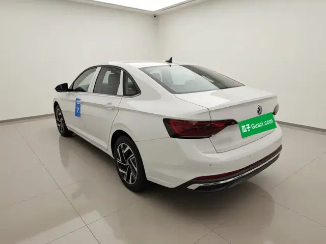 Volkswagen Sagitar — Фото автомобиля 4