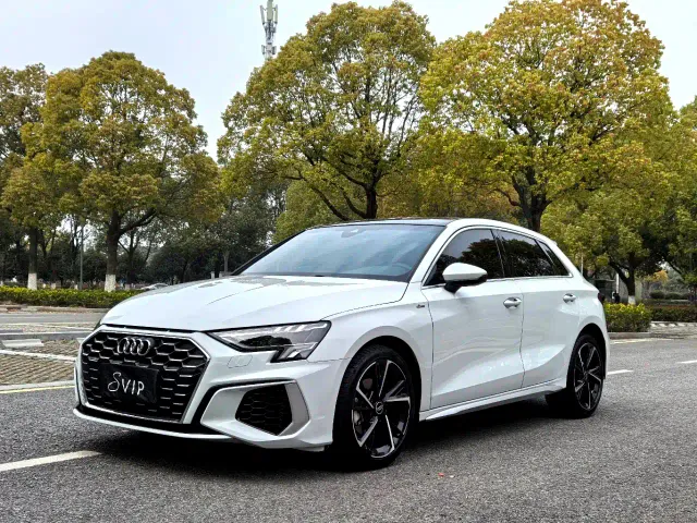 Фотография автомобиля — Audi A3