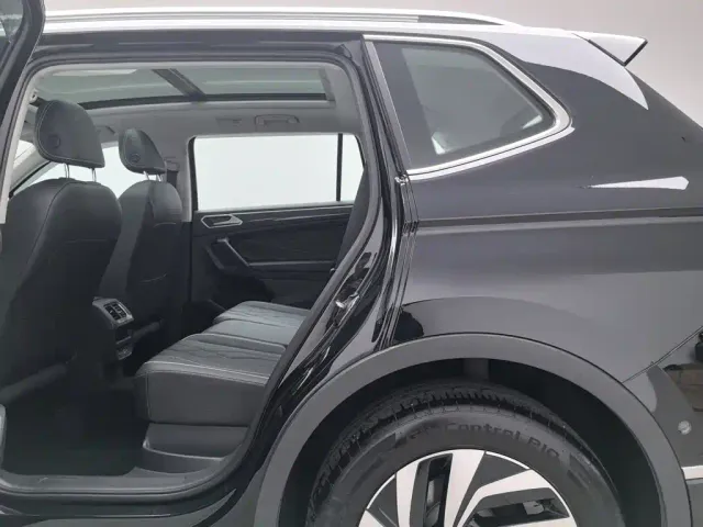 Volkswagen Tiguan L — Фото автомобиля 15