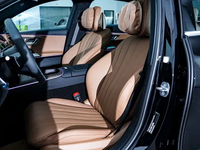 Mercedes-Benz E-Class — Фото автомобиля 17