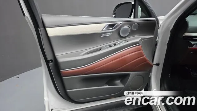 Genesis GV80 — Фото автомобиля 13