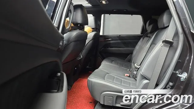 KG_Mobility_Ssangyong Rexton Rexton Arena Дизель 2.2 4WD — Фото автомобиля 12
