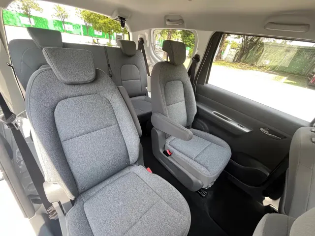 Wuling Hongguang — Фото автомобиля 7