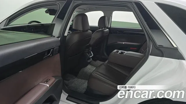 Hyundai Grandeur Grandeur (GN7) — Фото автомобиля 12