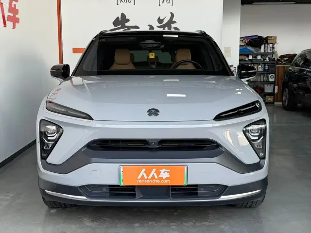 Nio ES6 — Фото автомобиля 2