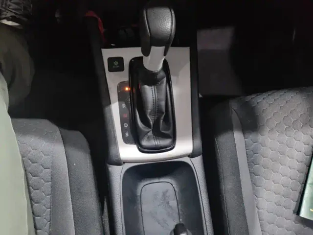 Honda Fit — Фото автомобиля 10