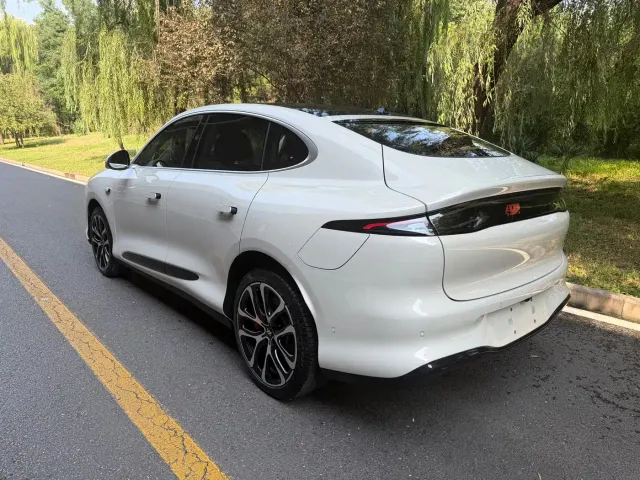 IM Motors IM LS6 2026 Pure Electric Max — Фото автомобиля 6