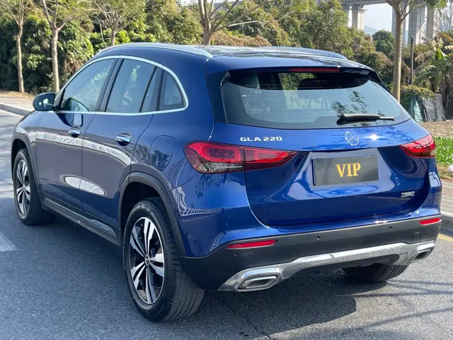 Mercedes-Benz GLA-Class — Фото автомобиля 6
