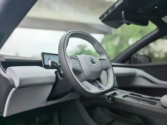 Nio ET5 Touring — Фото автомобиля 5