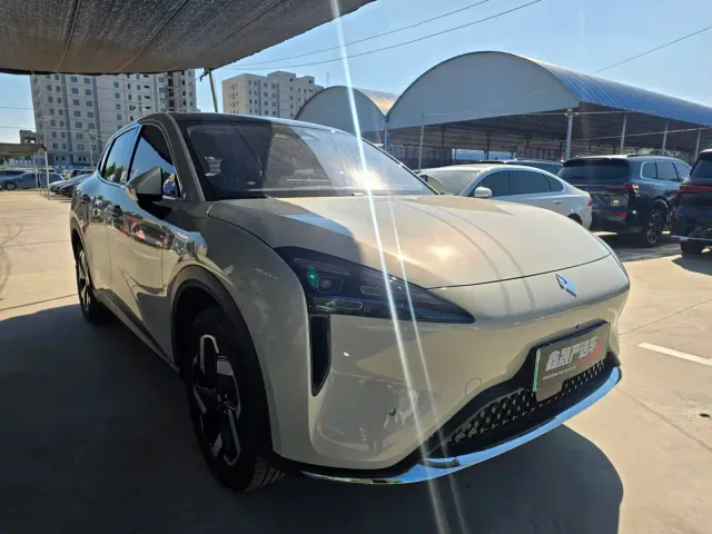Baojun Yunhai — Фото автомобиля 3