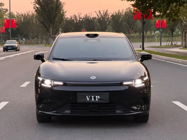 Leapmotor Lafa 5 — Фото автомобиля 2